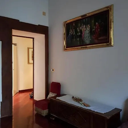 Irma Chiara Completo In Centro Storico Appartement *