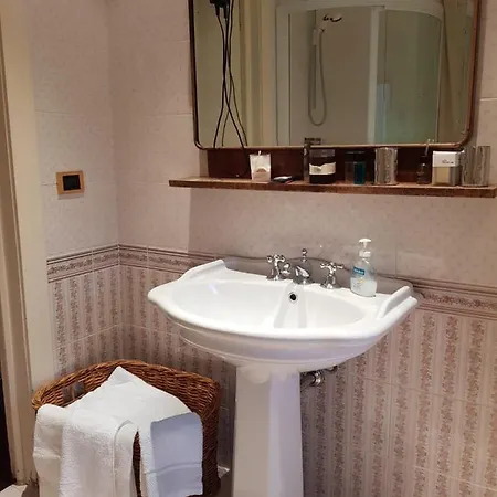 Appartement Irma Chiara Completo In Centro Storico Altamura